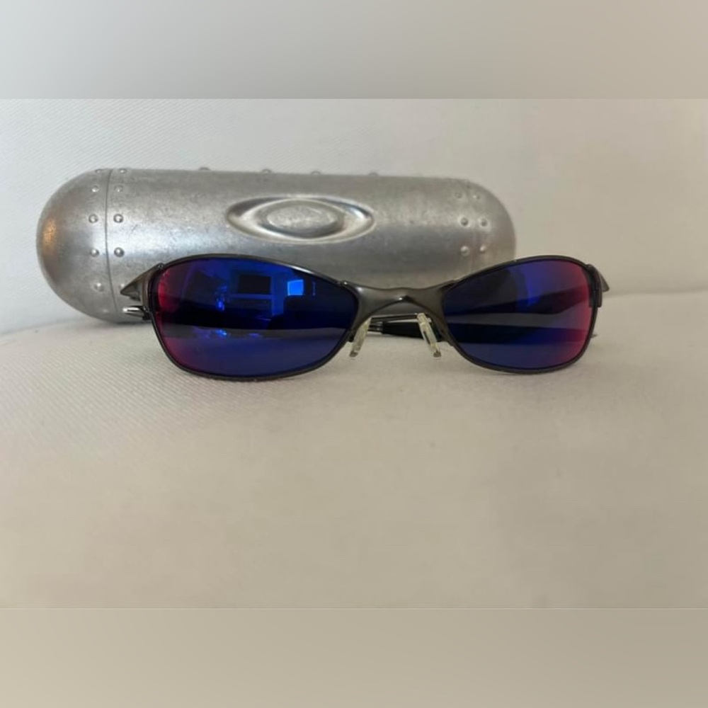 Oakley Wiretap 1.0 Pewter / Red Iridium Lens